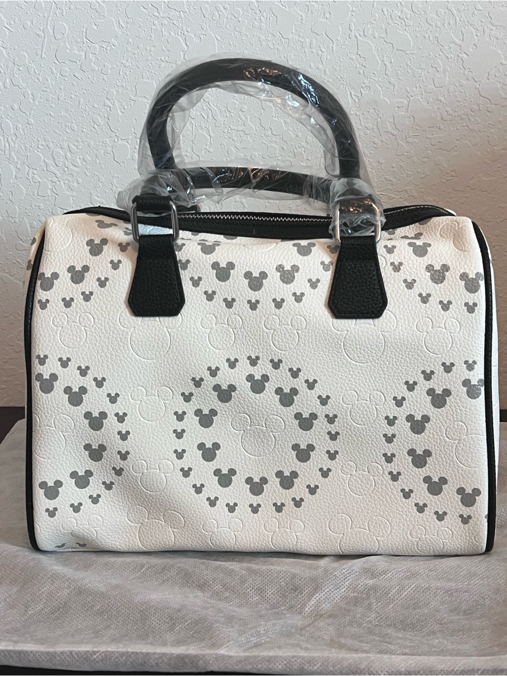 Disney Parks White and Black geometric Satchel Handbag - Picture 2 of 9